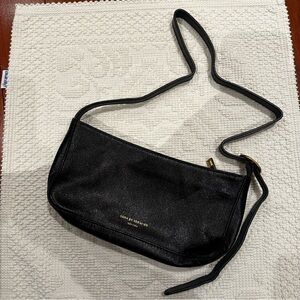 Vera by Verafied Black Leather shoulder Bag